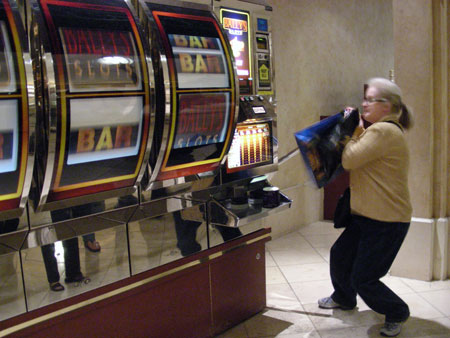 giantslot2.jpg