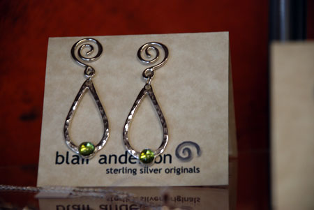 jewelry1.jpg